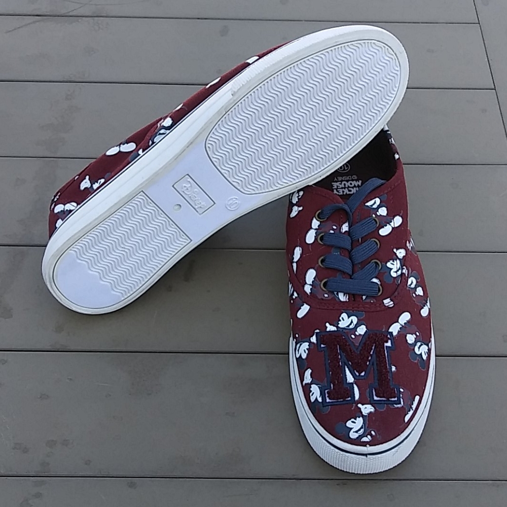 Disney shoes - Picture 4 of 10